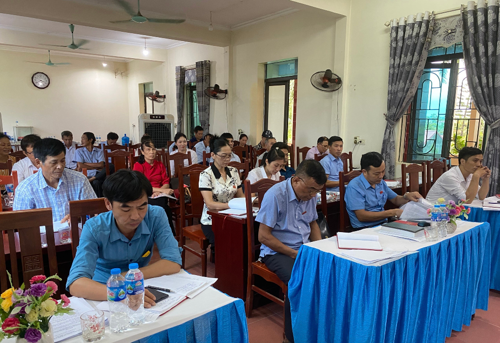 Hội đồng nhân dân xã Quang Minh tổ chức kỳ họp thứ sáu HĐND xã khoá XX, nhiệm kỳ 2021-2026